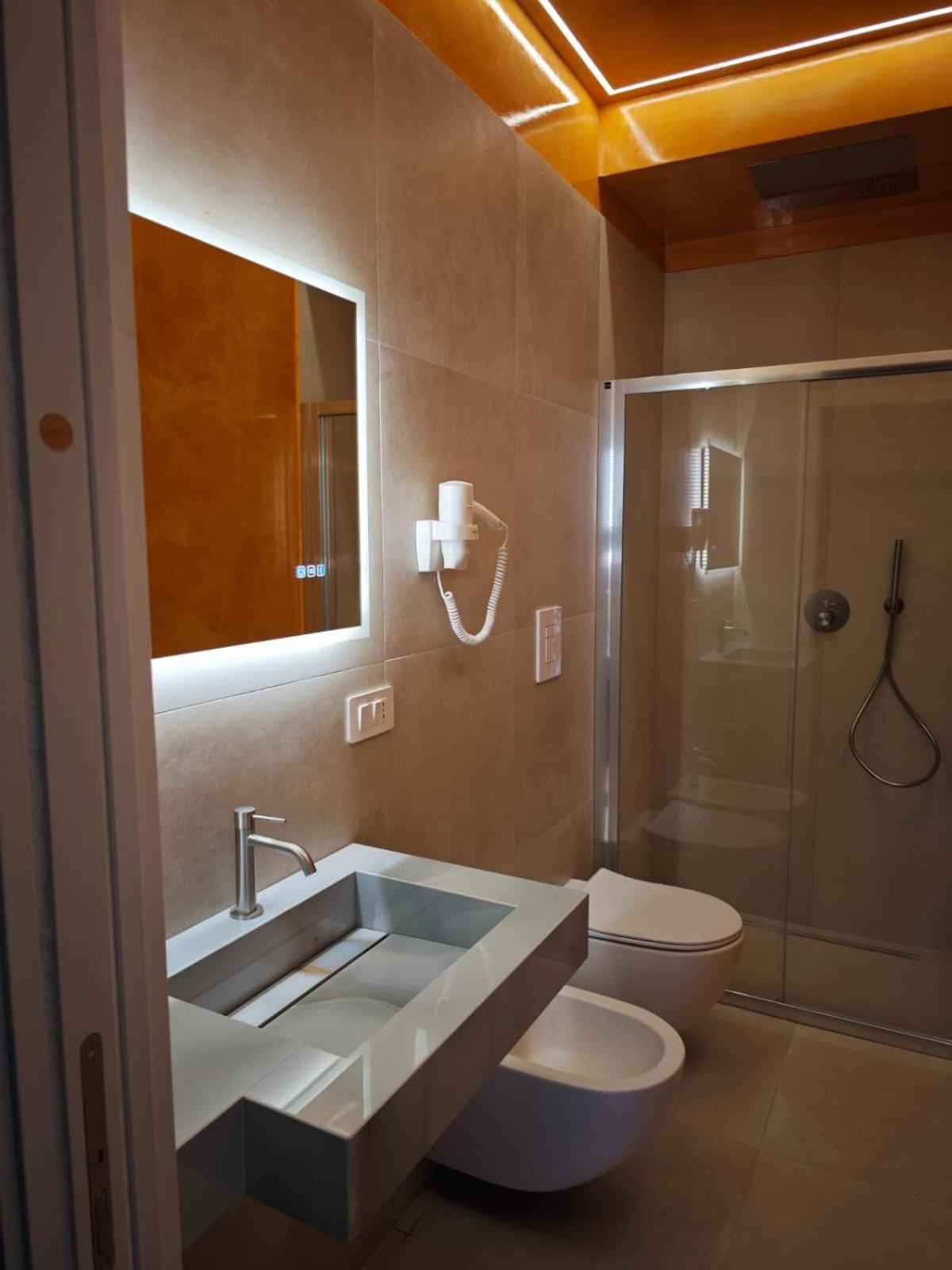 Shanti Rooms & Apartments Castello Bacoli Exteriör bild